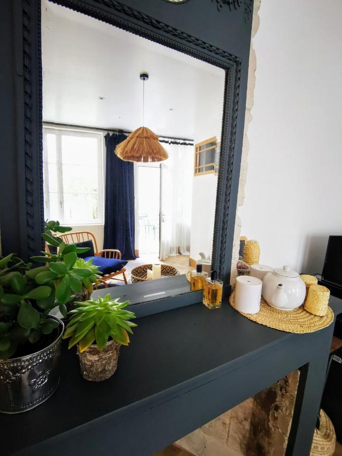 Maison Gaspard - Suites Et Appartements De Charme A سوموور المظهر الخارجي الصورة