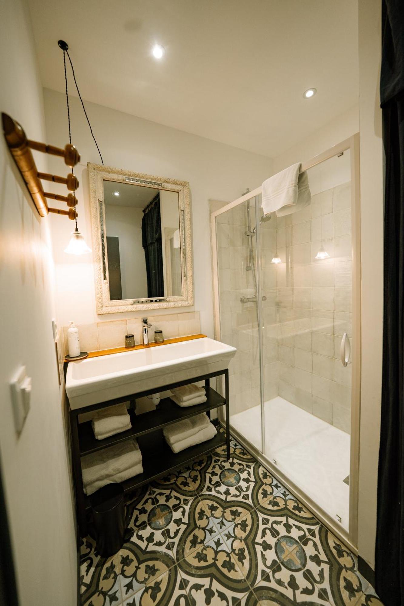 Maison Gaspard - Suites Et Appartements De Charme A سوموور المظهر الخارجي الصورة