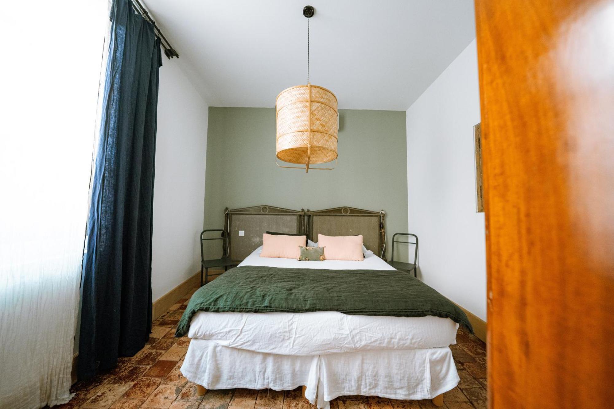 Maison Gaspard - Suites Et Appartements De Charme A سوموور المظهر الخارجي الصورة