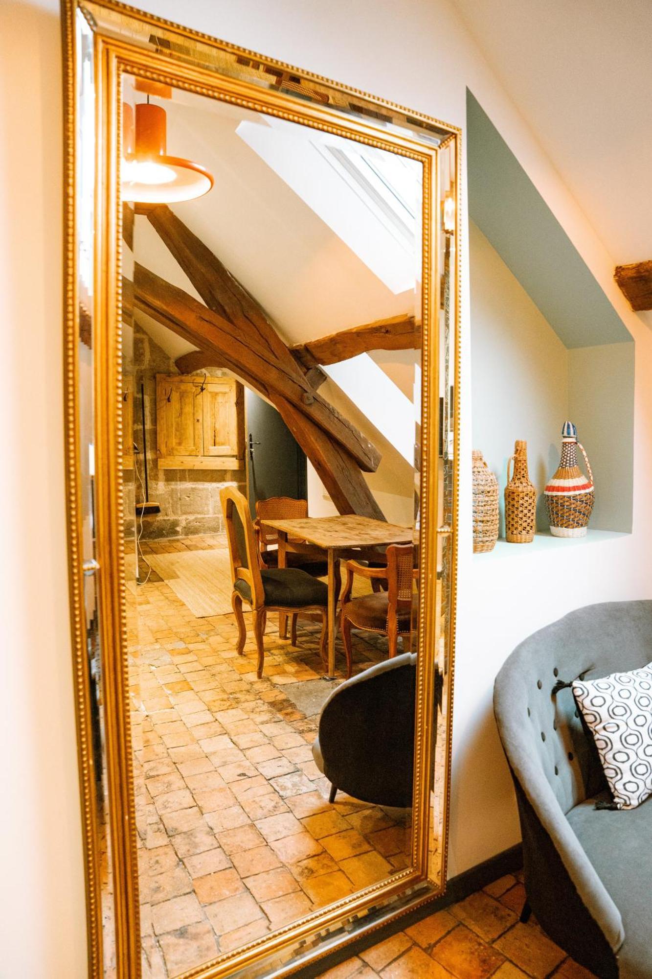 Maison Gaspard - Suites Et Appartements De Charme A سوموور المظهر الخارجي الصورة
