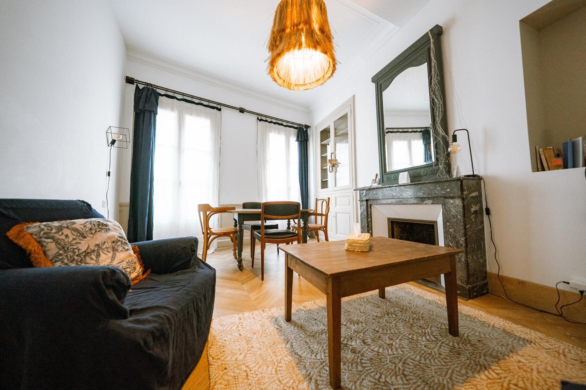 Maison Gaspard - Suites Et Appartements De Charme A سوموور المظهر الخارجي الصورة
