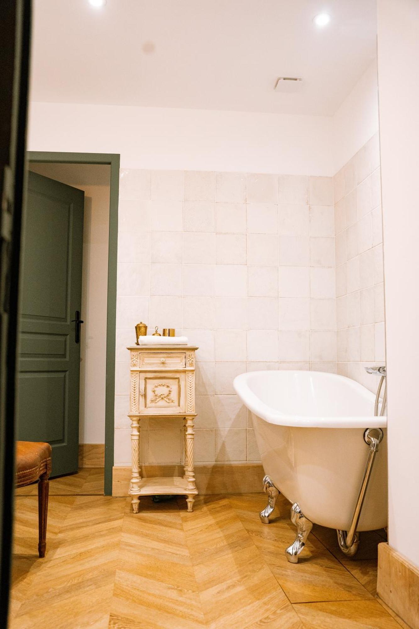 Maison Gaspard - Suites Et Appartements De Charme A سوموور المظهر الخارجي الصورة